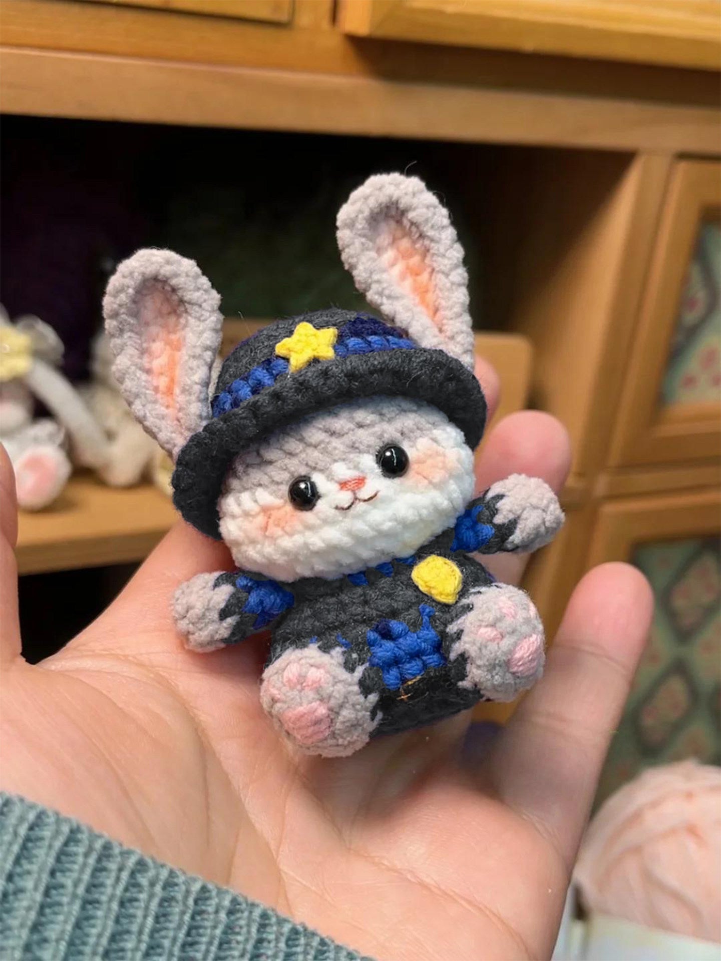 DIY Judy Hopps Crochet Doll Keychain Kit – Handmade Yarn Craft Set, Cute Pendant Gift