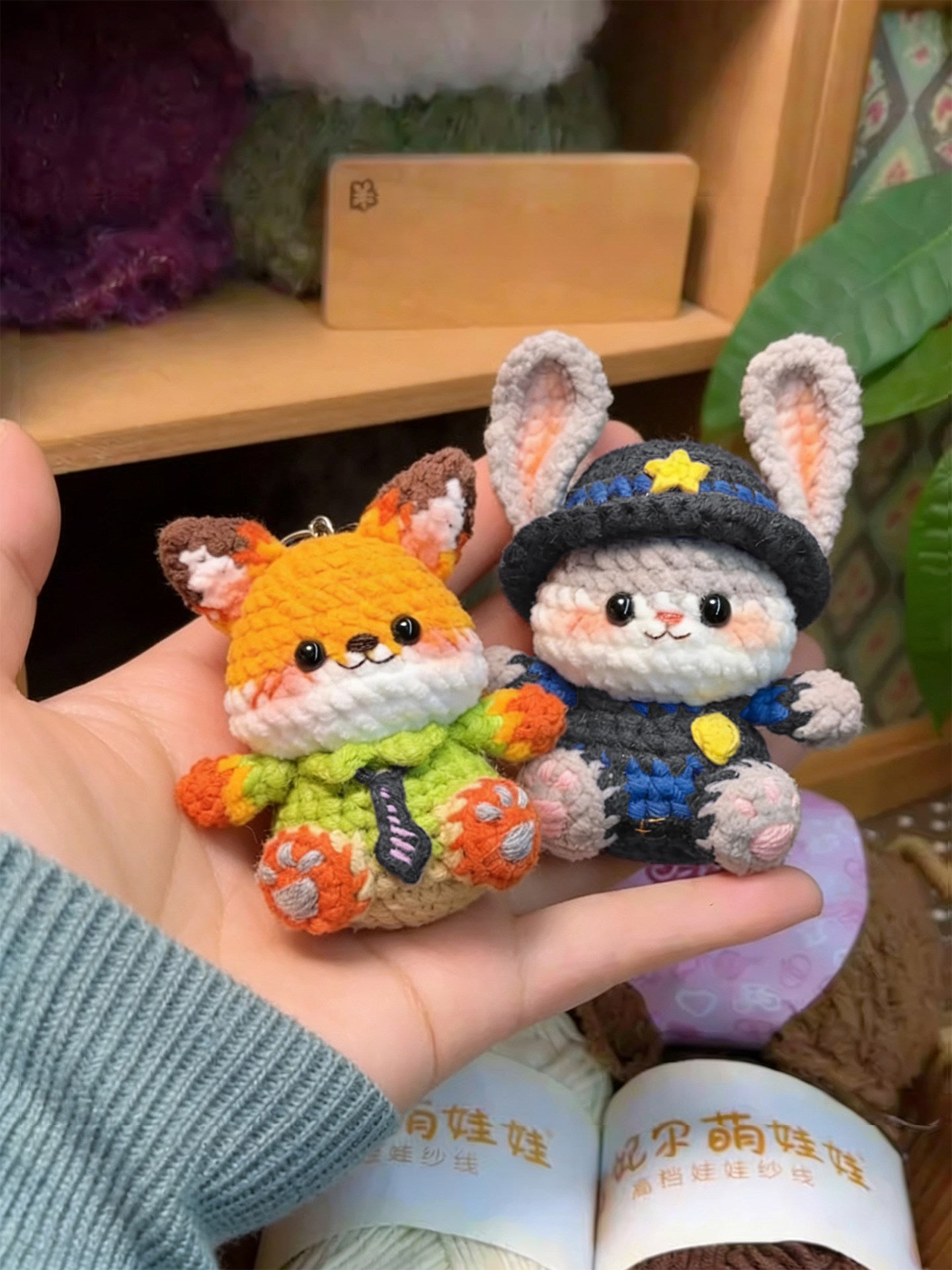 DIY Judy Hopps Crochet Doll Keychain Kit – Handmade Yarn Craft Set, Cute Pendant Gift