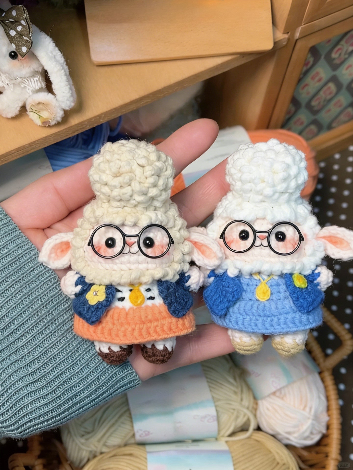 DIY Judy Hopps Crochet Doll Keychain Kit – Handmade Yarn Craft Set, Cute Pendant Gift